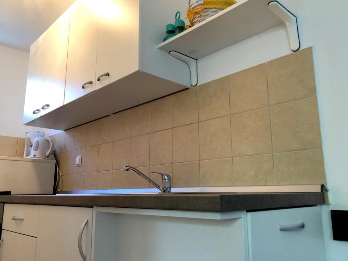 Miramar Gardenn Apartmment Banjol Ngoại thất bức ảnh