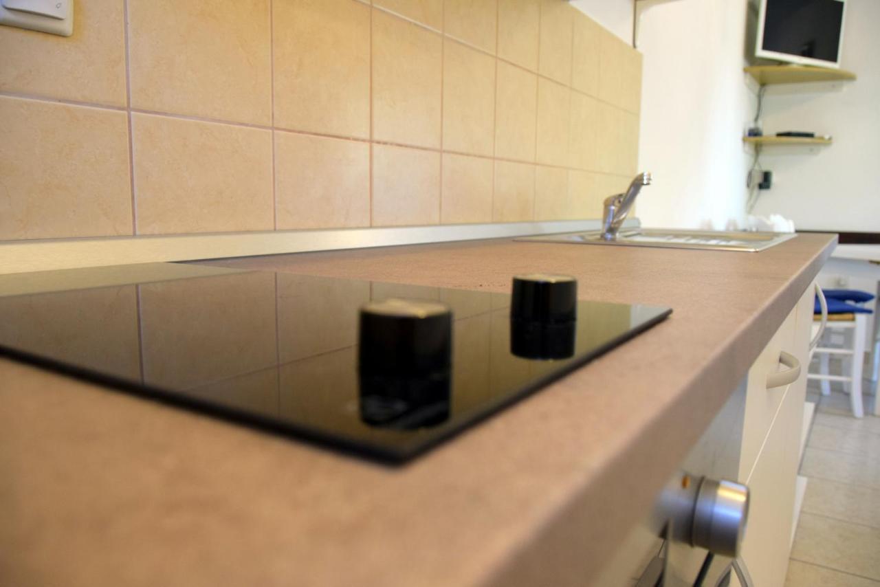 Miramar Gardenn Apartmment Banjol Ngoại thất bức ảnh